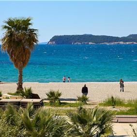3 bedroom apartment with sea views in Dubrovnik, sleeps 6